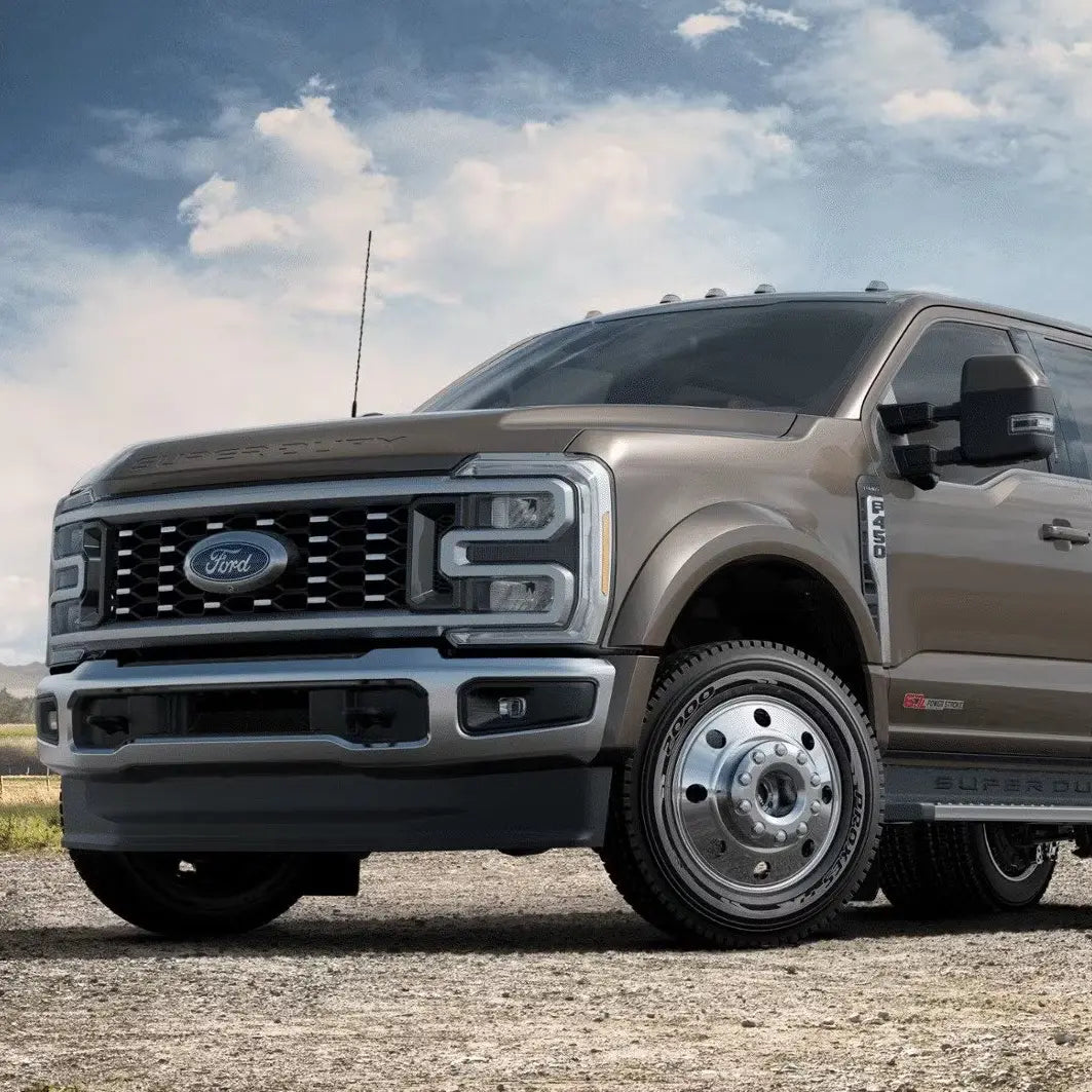 2017 Ford F-450 Headlight Bulb