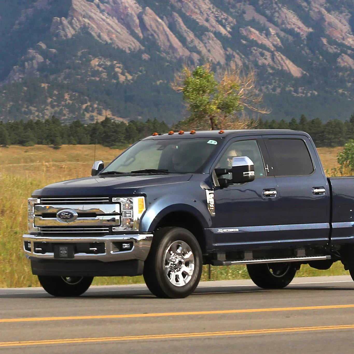 2017-2019 Ford F-250 Bulb Size Guide: Headlights, Fog lights & More